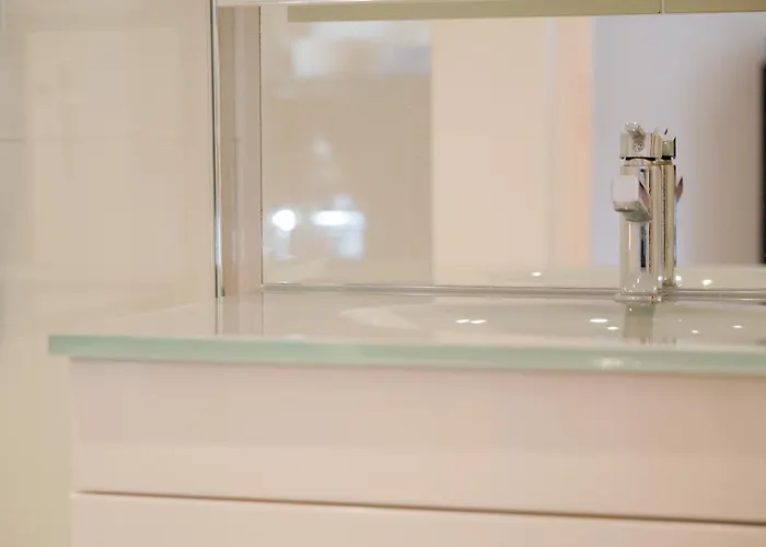 Tres Bel Centre Des Sables - 2 Personnes 莱萨布勒-多洛讷