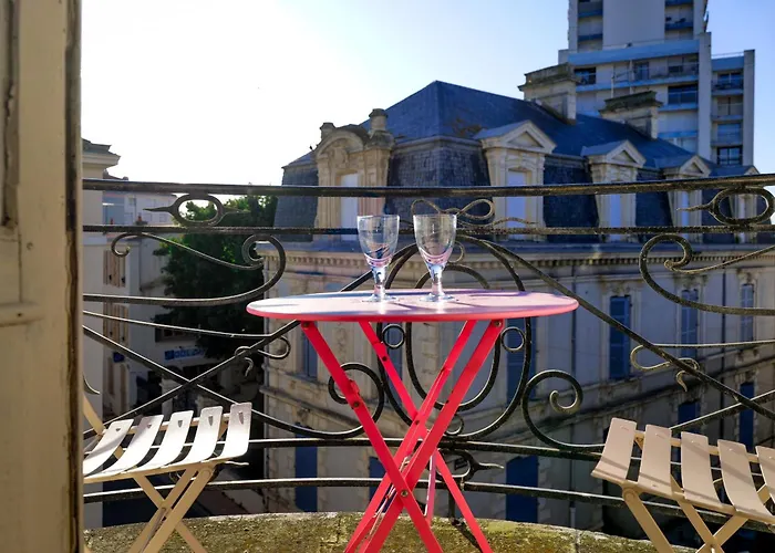 Tres Bel Centre Des Sables - 2 Personnes * 莱萨布勒-多洛讷